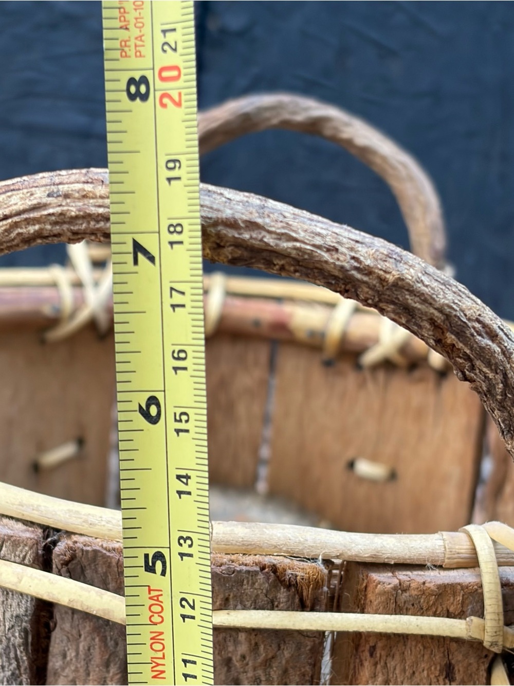 Primitive Wood & Bark Handmade Rustic Round Gathering Basket Vintage VTG Country - Picture 10 of 10